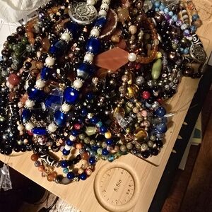 Multicolor Beaded Necklace Set This Photo Is For Use As A Quick List. Not Sale